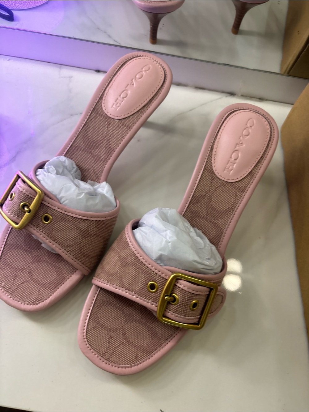 COACH Pink Margot Sandal Kiteen Heel Size 39 - Picture 5 of 7